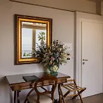 Ξενοδοχείο Paradiso 4*