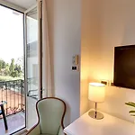 Ξενοδοχείο Paradiso Ταορμίνα