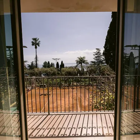 Paradiso מלון 4*